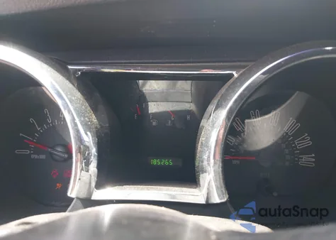 2009 Ford Mustang Gt/Gt Premium z USA, uszkodzony, nr VIN 1ZVHT82H495146300